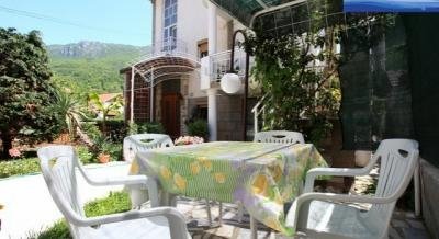 Apartmani Lile I Bungalowi Pestani, ενοικιαζόμενα δωμάτια στο μέρος Ohrid, Macedonia